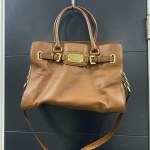 Micheal lots brown purse